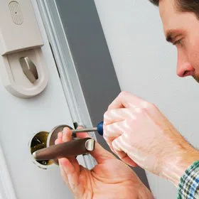 Neighborhood Locksmith Store Racine, WI 262-421-0025 - door-unlock